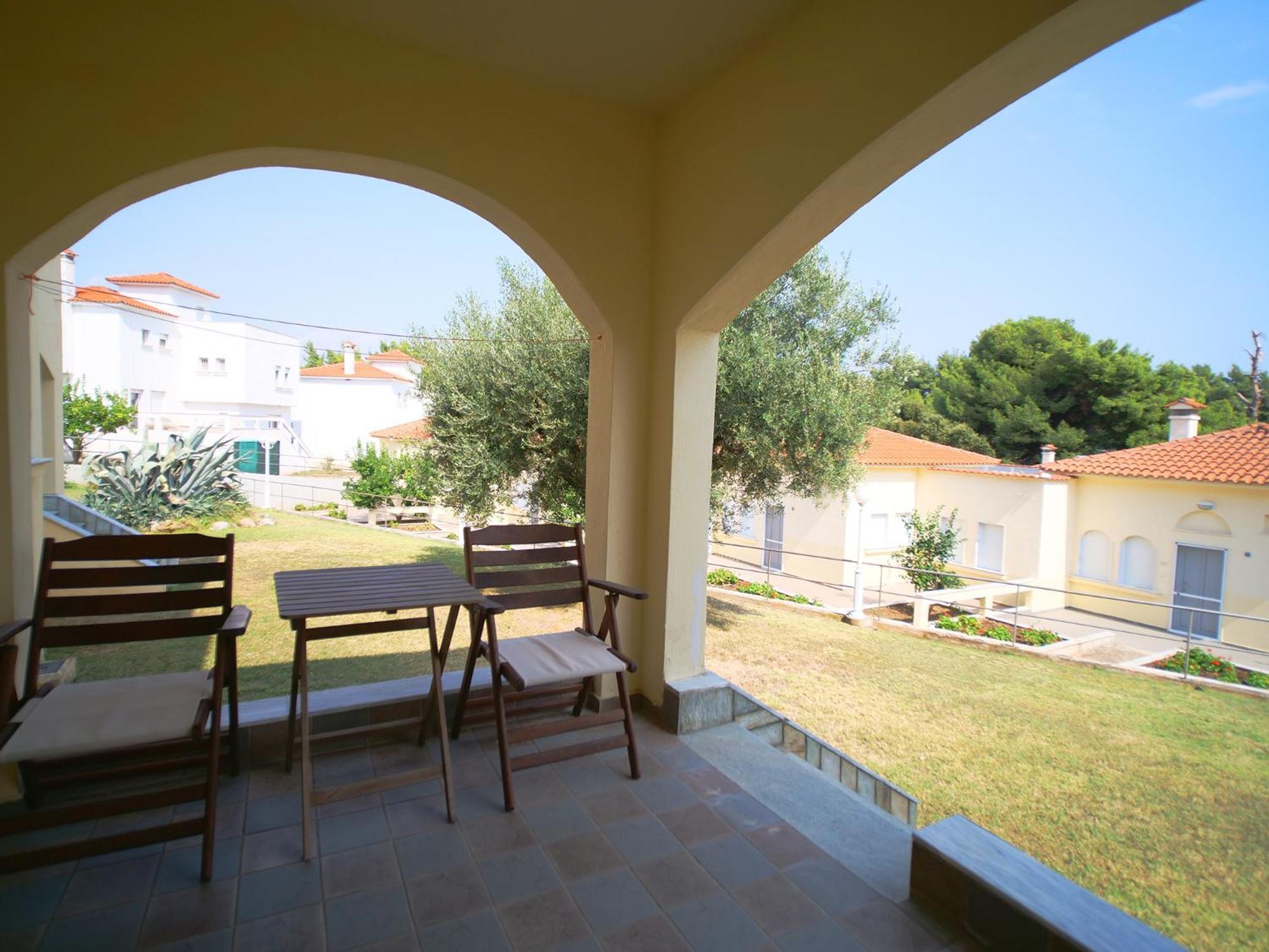 Sithonia Lodge Metamórfosi Rom bilde