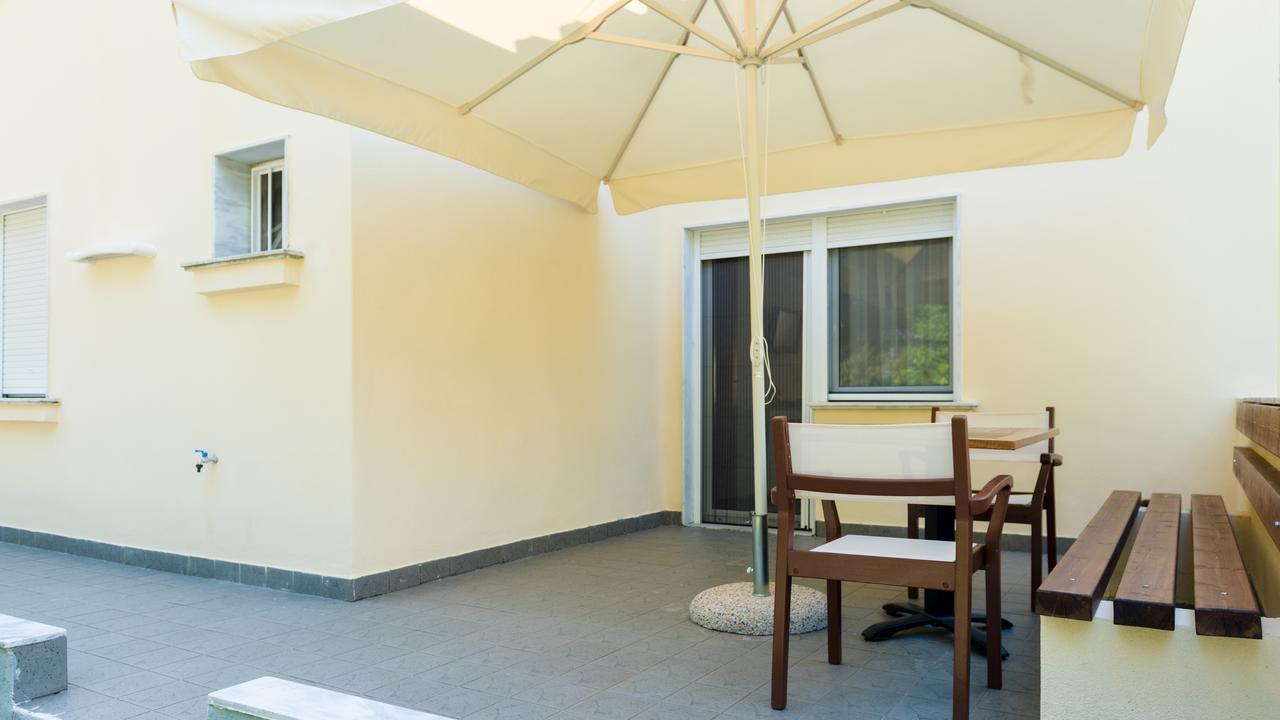 Sithonia Lodge Metamórfosi Eksteriør bilde