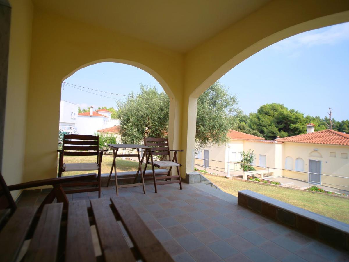 Sithonia Lodge Metamórfosi Eksteriør bilde